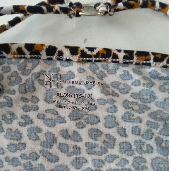 ⏳No Boundaries cheetah print Criss-Cross Cami tank padded chest Mobwife Wom XL - Picture 5 of 8